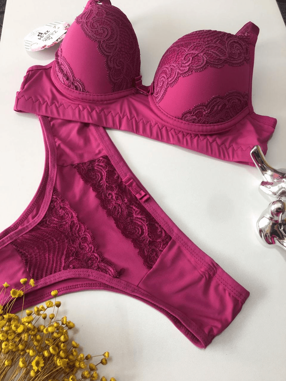 Lingerie Rosa Escura, Bojo Rendado